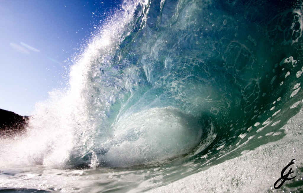 Roaring and Screaming: The Science of South&nbsp;Swells